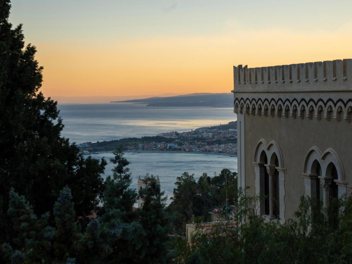 Sea And The City Taormina Esterno foto